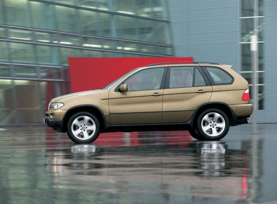  BMW X5 2004 года  (фото 29 из 45)